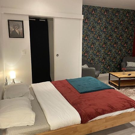 Le Relais Du Petit Lion Apartment Blois Exterior foto